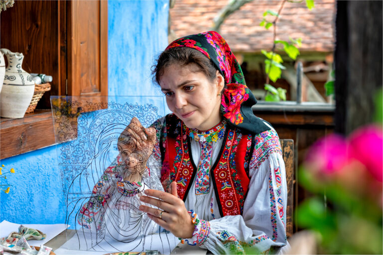 Barbara Schmidt - Artist reverse glass paintin